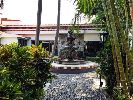 Cuernavaca Villas and Beach house Best Price on cozycozy