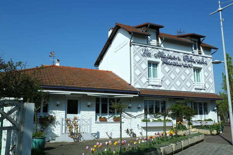 Hôtel Restaurant Maison Blanche - Rungis