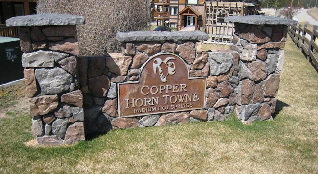 Luxury Radium Condo - Copper Horn Towne - Radium Hot Springs
