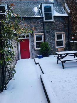 Aberdeen Vacation Rentals & Airbnb COZYCOZY