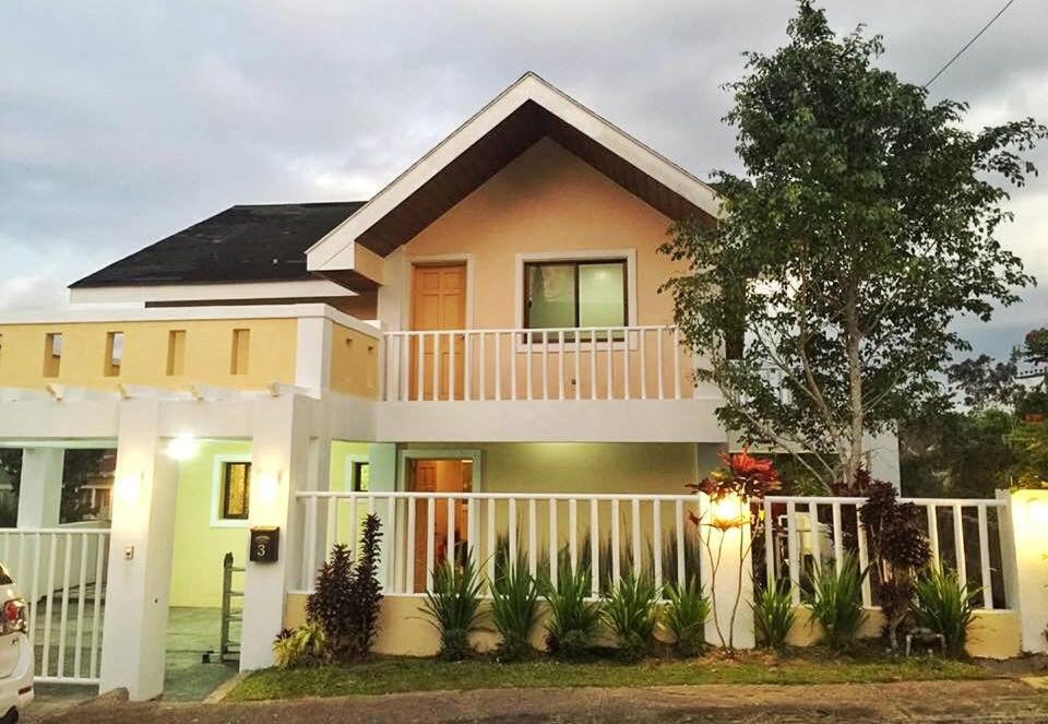 Tagaytay 2 Br Staycation W/ 1 King, 2 Queen & 50" Hdtv - Philippines