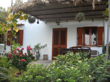 Messina Vacation Rentals and Airbnb cozycozy