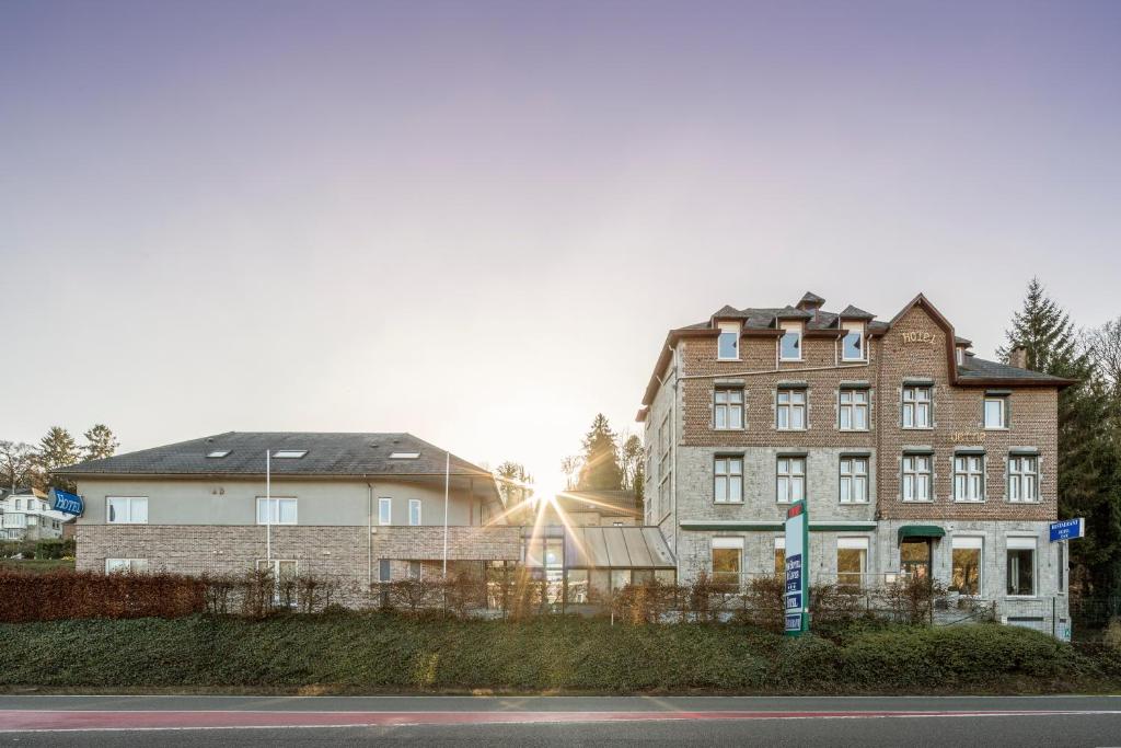 New Hotel De Lives - Namur