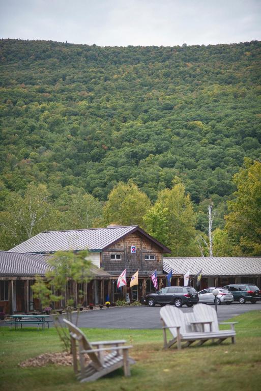 Aerie Inn of Vermont - 