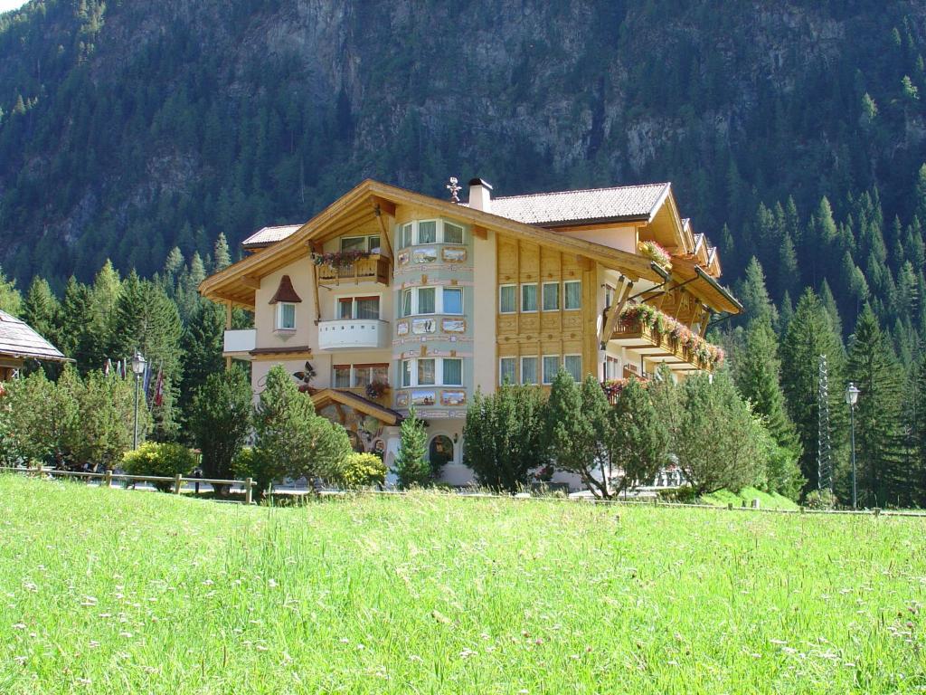 Alpenhotel Panorama - Canazei