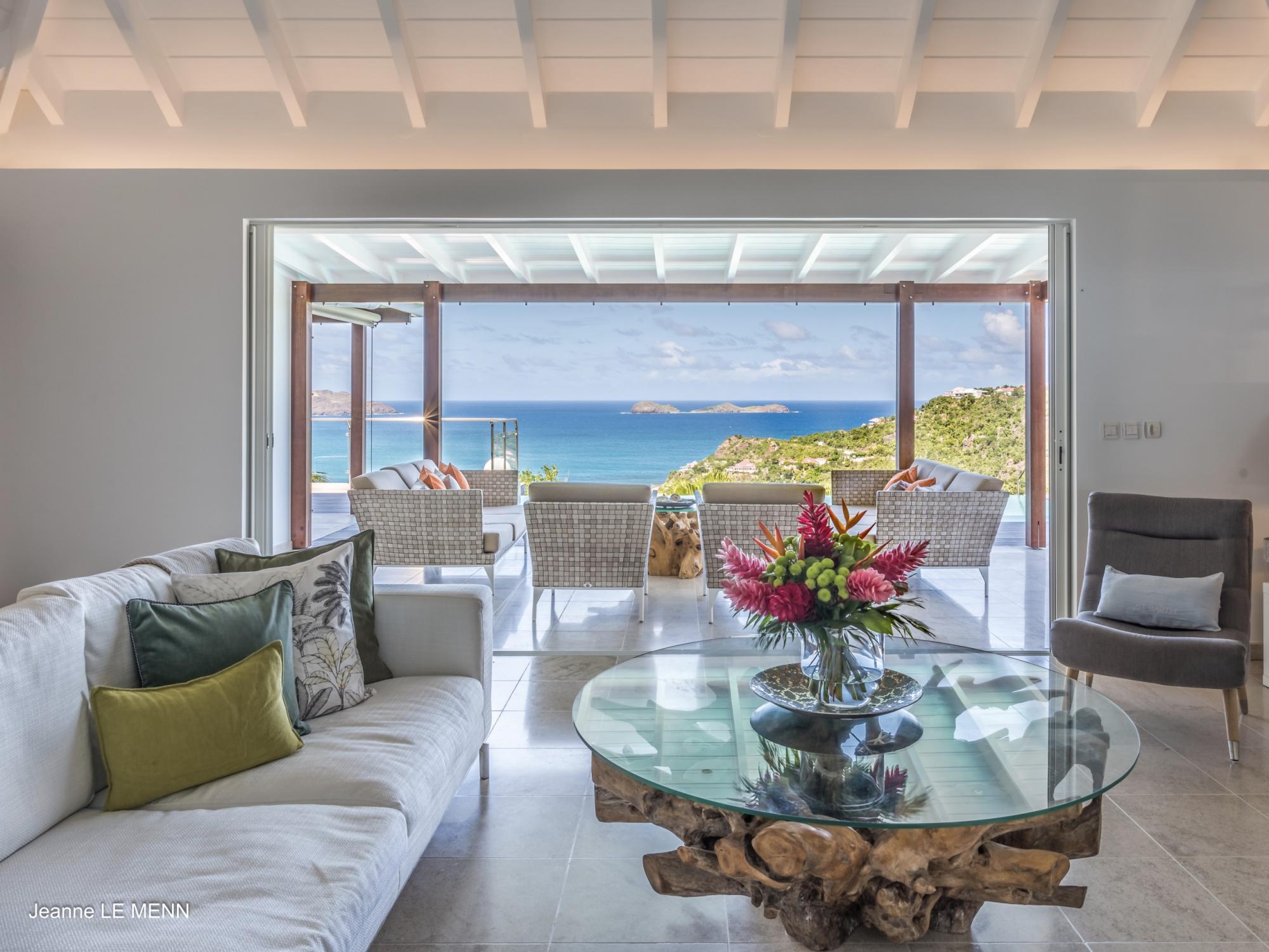 Isia is a very popular villa in St Barths on the heights of St Jean - Saint Barthélemy