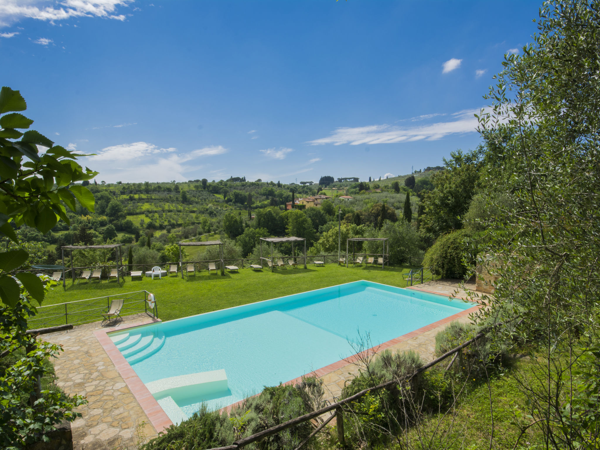 La Romantica  with 1 bedrooms and 1.5 bathrooms - Florence