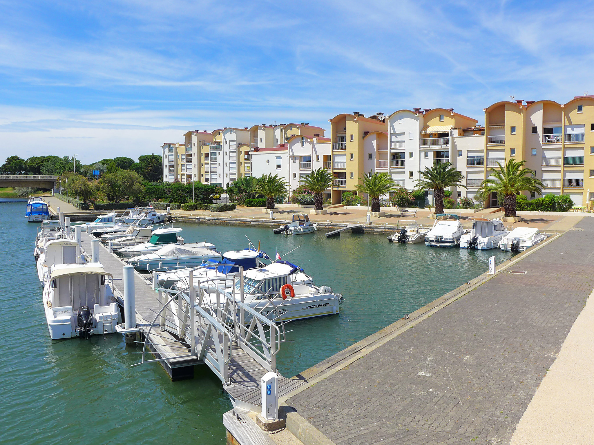 Les Marines Ii  With 1 Bedrooms And 1.5 Bathrooms - Narbonne