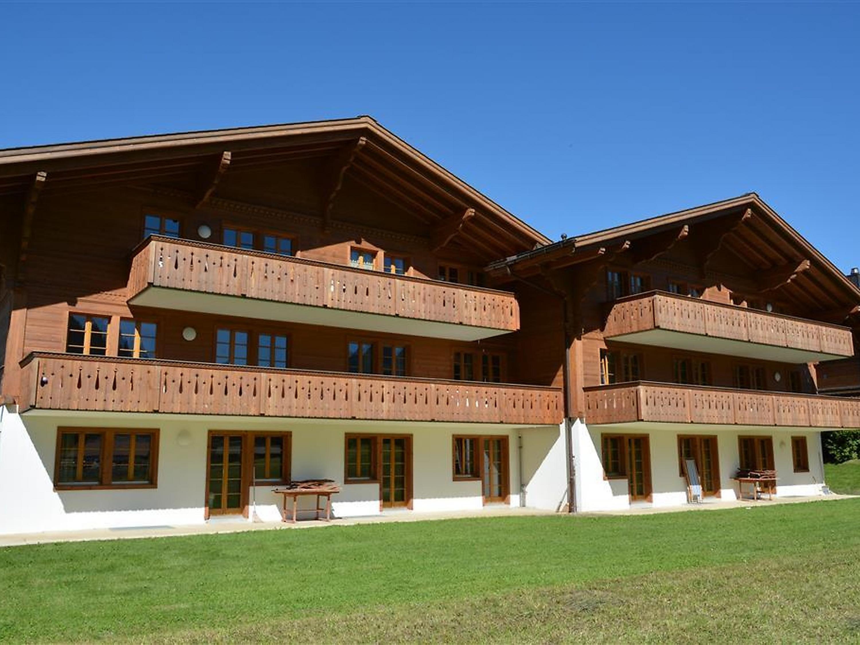 Jacqueline 24  with 2 bedrooms and 2 bathrooms - Gstaad