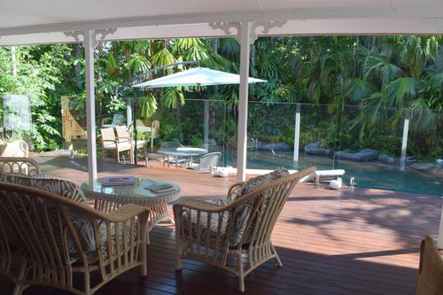 724 Cairns Short Term and Weekly Rentals cozycozy