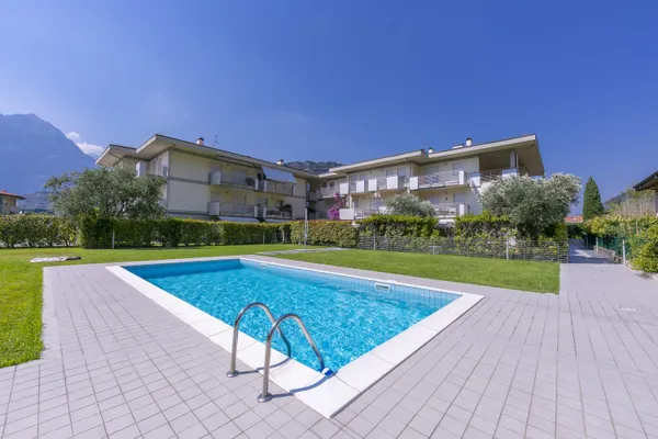 Torbole Relax, Pool & Balcony Apartment 2 - Trentino-Alto Adige