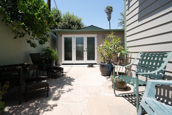 Peaceful, Private Cottage In Venice Beach - Los Angeles, CA