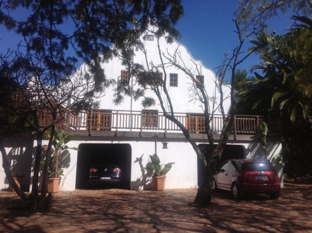 Palatial Villa in Johannesburg - Johannesburg