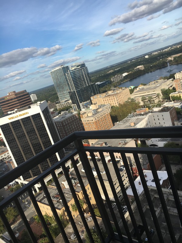 Luxueux 27e étage Centre-ville Apt - Orlando